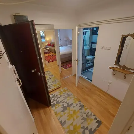 Pirqe Apartmant 아파트