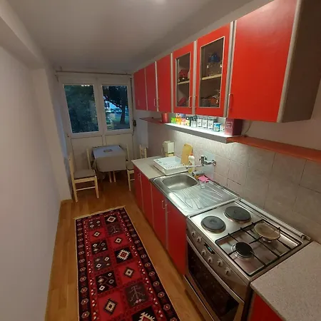 아파트 Pirqe Apartmant 사라예보
