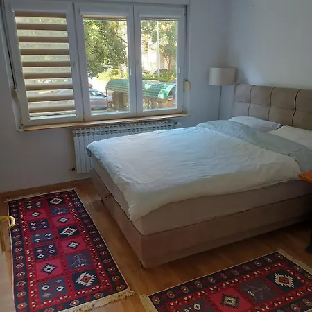 Pirqe Apartmant 사라예보