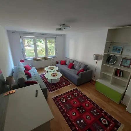 Pirqe Apartmant 아파트 사라예보